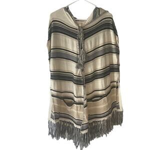 Anthropologie Moth Women's Size XS/S Striped Aztec Fringe‎ Poncho Sweater